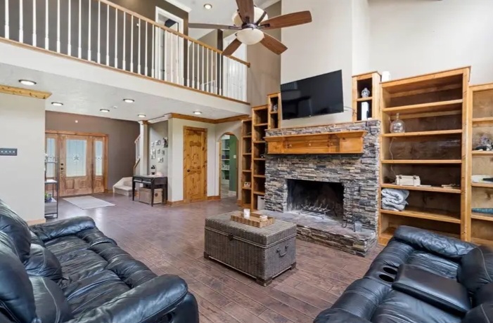 🏡 Home is More Than a Place... It's a Feeling ❤️ For sale in Houston — Houses