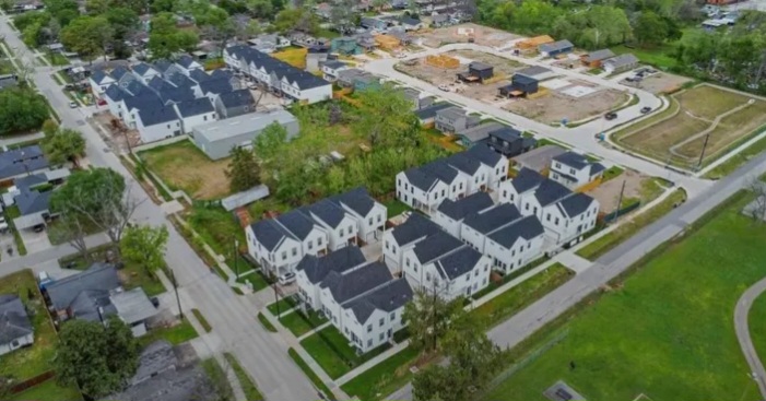 House For Rent or Sale in Houston - Houses in Houston - Image 9 of 9