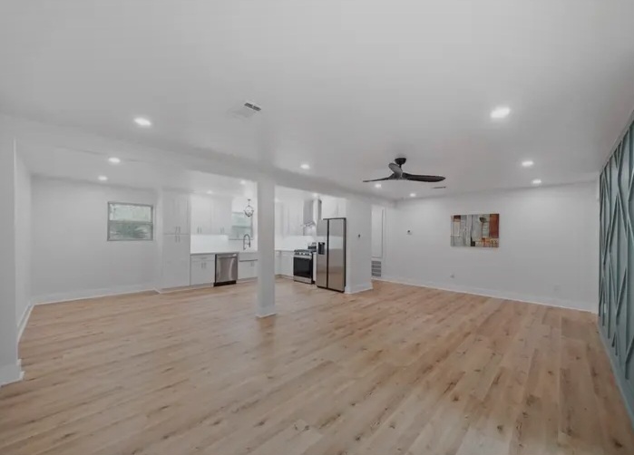 House for sale in Brookmeade Dr, Houston, TX - Houses in Houston - Image 5 of 5