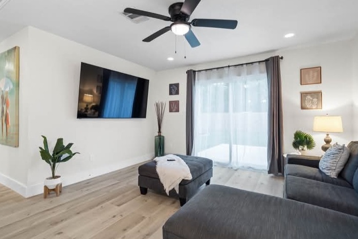 House FOR SALE or FOR RENT in Houston, TX - Houses in Houston - Image 3 of 9