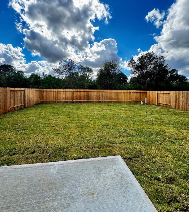 ✨ MASSIVE PRICE CUT – MOVE-IN READY! ✨ Brand-new Starlight Home in Waller - Houses in Waller - 图像 5 of 5