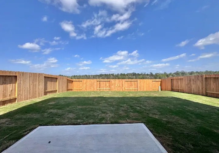 Insane deal on new Construction in MAGNOLIA - Houses in Magnolia - Imagem 2 of 5