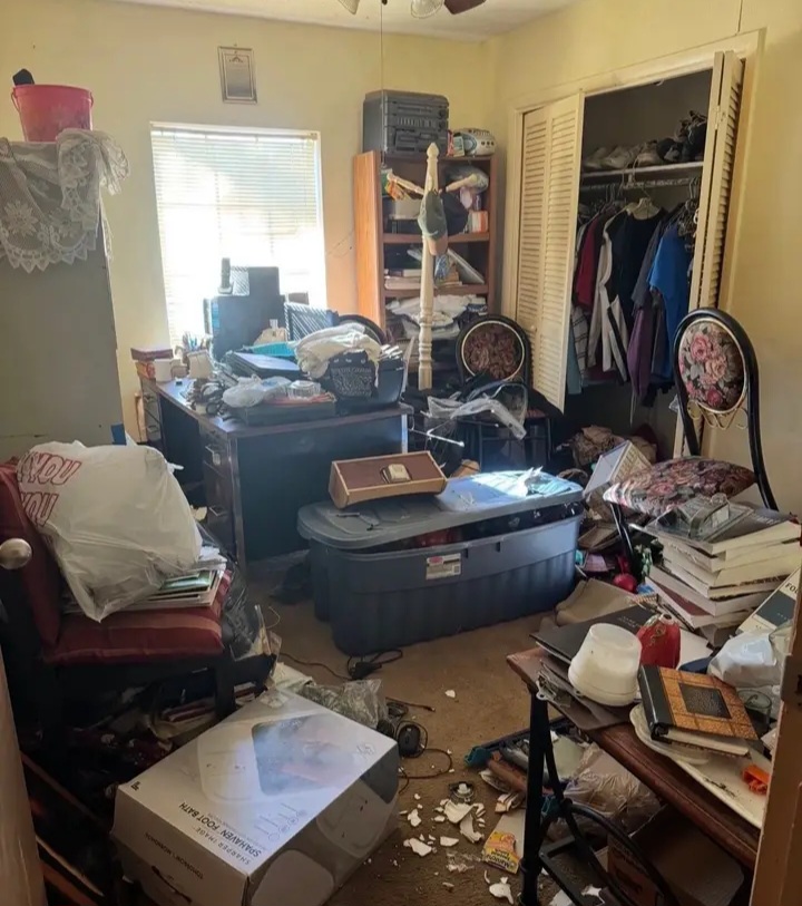 🔥 Need Junk Gone? We’re Ready to Help! 🔥 Junk removal services in Houston — Cleaning