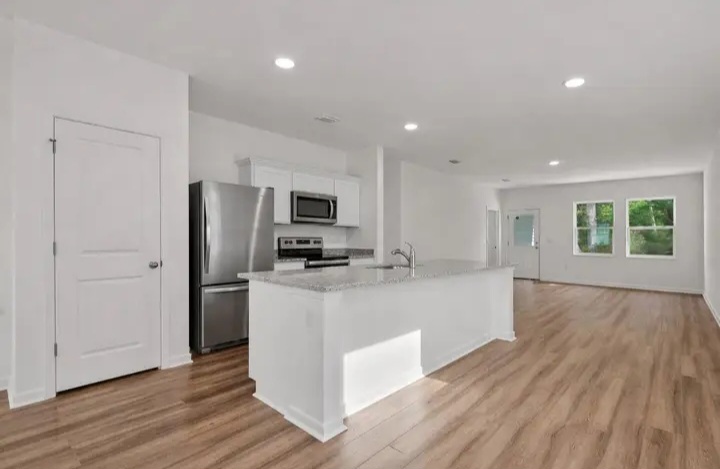 NEW CONSTRUCTION HOME FOR SALE IN MAGNOLIA, TX - Houses in Magnolia - Imagem 2 of 9