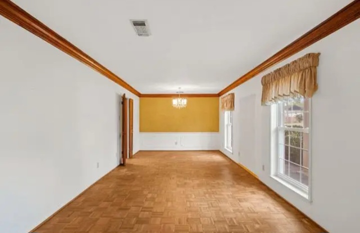 NEW INVESTMENT OPPORTUNITY IN KATY - Houses in Katy - รูปภาพ 9 of 9