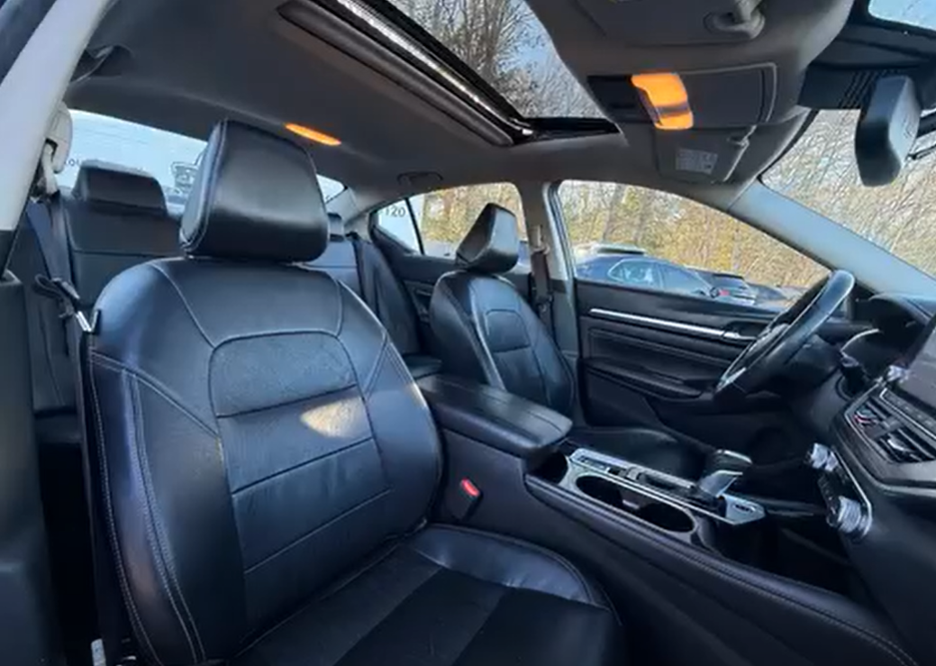 Nissan Altima 2.5 Platinum AWD Sedan 4D 2020 - Cars in Stoughton - Bild 8 of 10