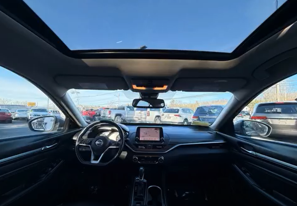 Nissan Altima 2.5 Platinum AWD Sedan 4D 2020 - Cars in Stoughton - Bild 9 of 10