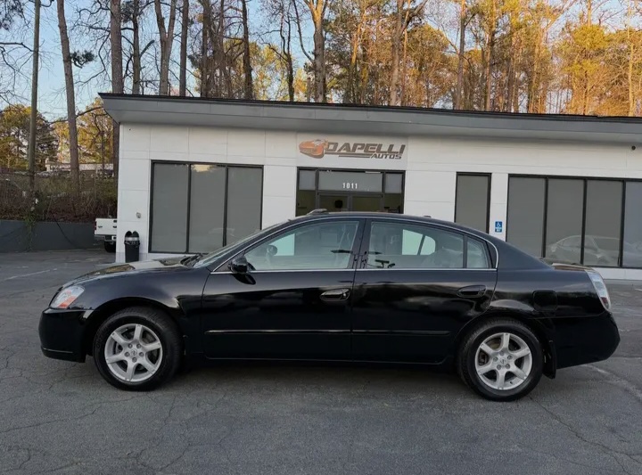 Nissan Altima S Sedan 2006 Automatic for sale in Marietta - Cars in Marietta - Bild 2 of 8