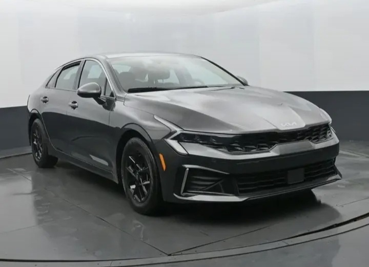🔥 2025 Kia K5 LXS Sedan 4D — Sleek, Sporty & Like New in Irvington — Cars
