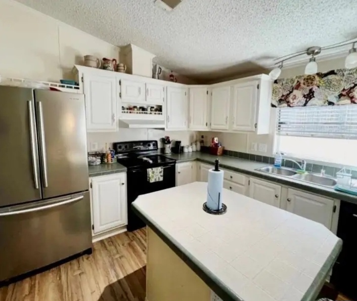 PRICE REDUCED TO ONLY $160,000 -TEXAS COUNTRY LIVING WITH RIVER VIEWS! 🌿🏡 - Houses in Brazoria - Image 8 of 10