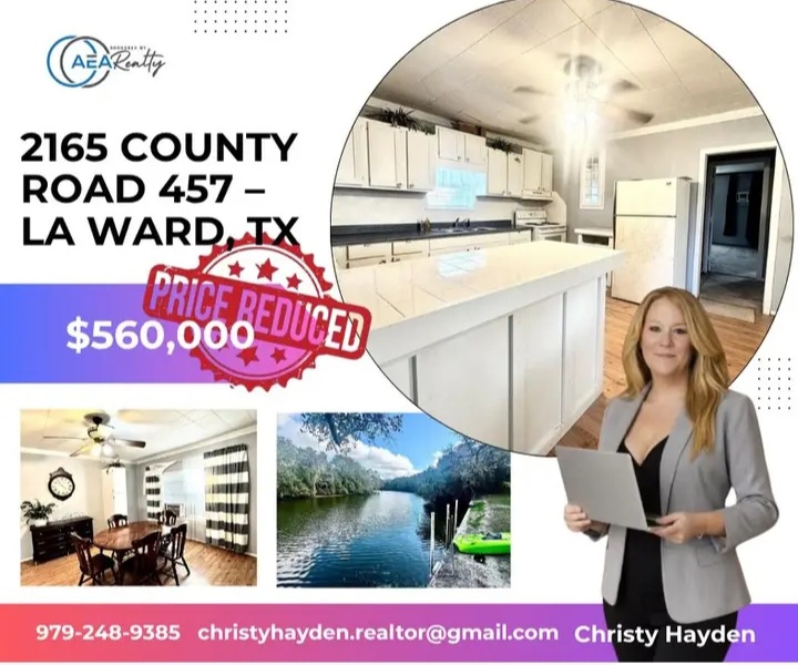 🌊 TEXAS WATERFRONT INCOME PROPERTY ON 5.35 ACRES! 🌊 in LA Ward, TX in Jackson County — Houses