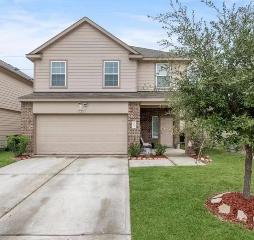 super clean property for sale in the Katy area in Katy — Houses