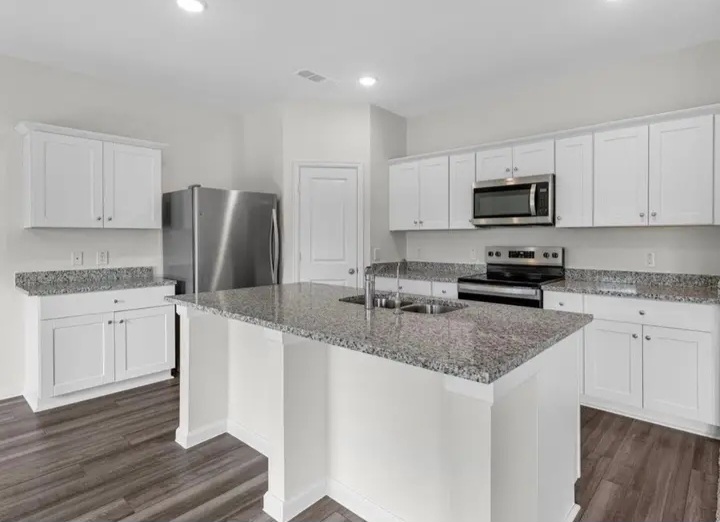 Insane deal on new Construction in MAGNOLIA - Houses in Magnolia - Imagem 3 of 5